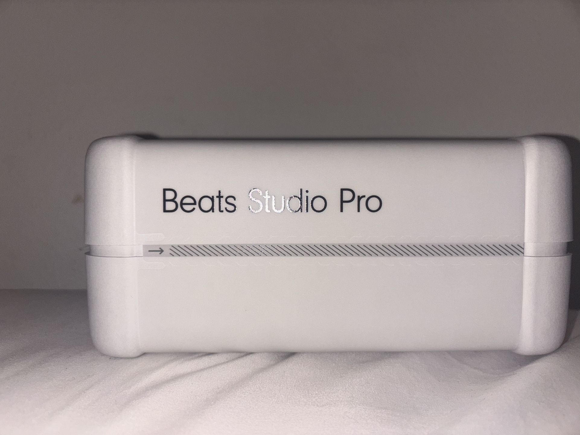 Beats Studio Pro