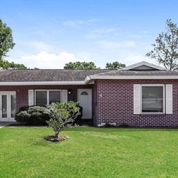 Beautiful Single Family House For Sale