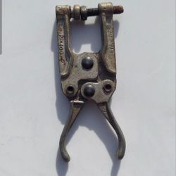 Knu-Vise WELDING TOOL - Vintage Hand Tool