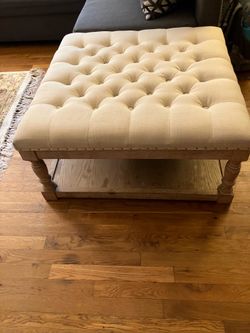 Square Tufted Farmhouse Ottoman Coffee Table, Size 33”x33”