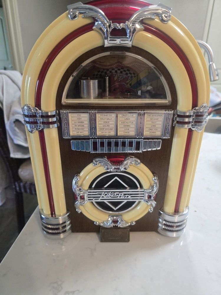 Crossley 1(contact info removed) 100 Years Commemorative Radio-Cassette Player 15inx11inx6.5in Like New