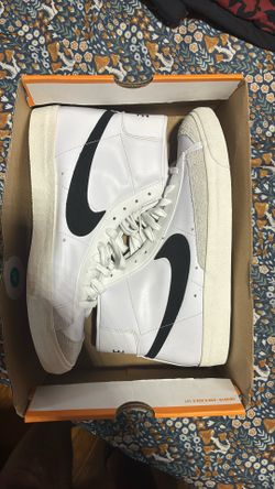 Nike Blazer Mid 