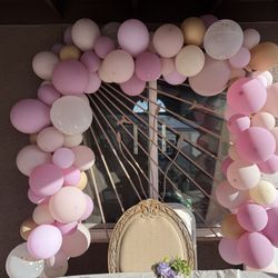 Pink & Purple Balloon Arch