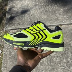 Nike Air Peg 2K5 Size 12m