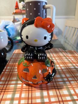 Hello Kitty Halloween Ceramic