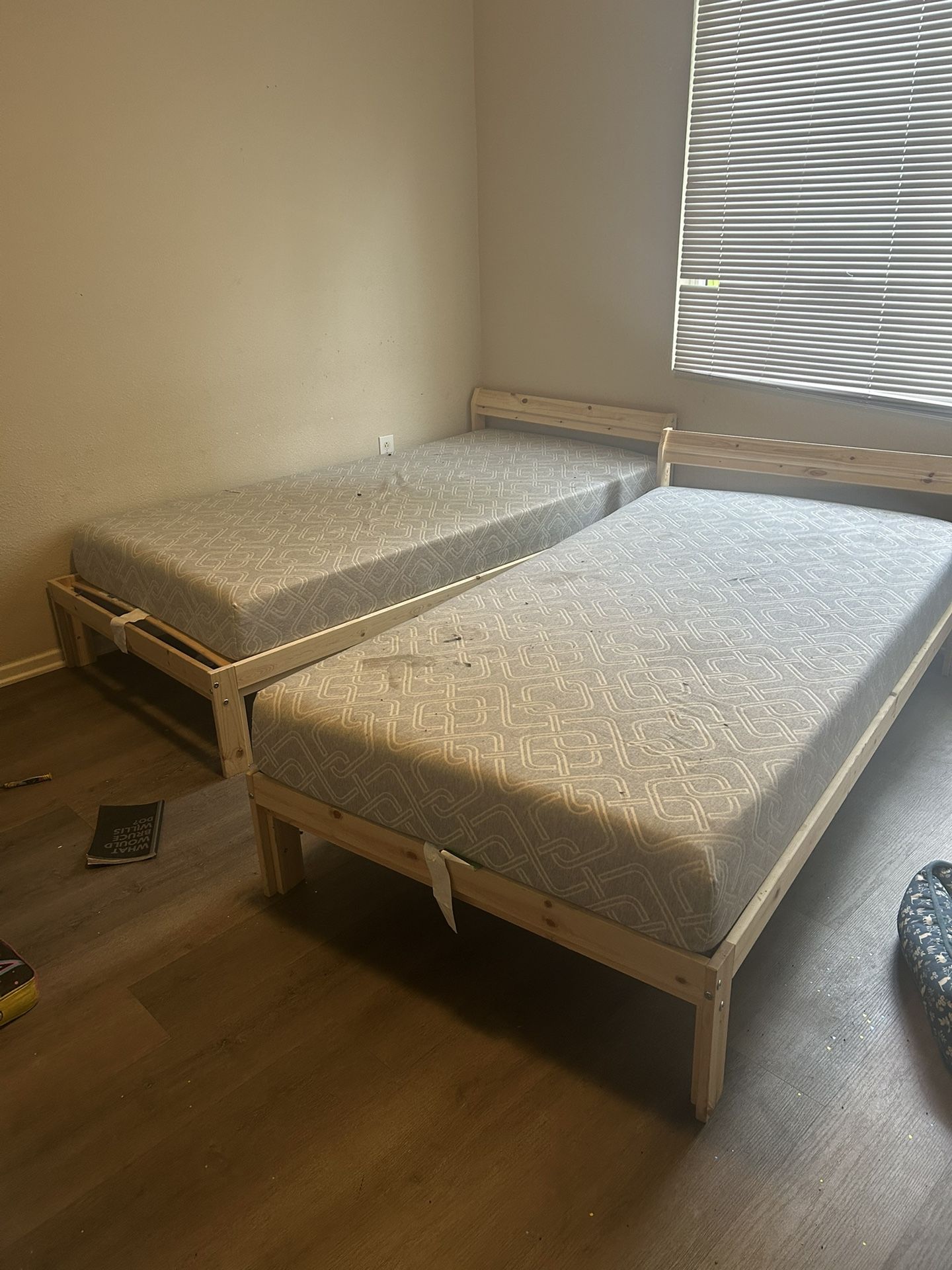 2 Twin Size Beds W Frames
