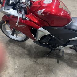 Honda Cbr250r 