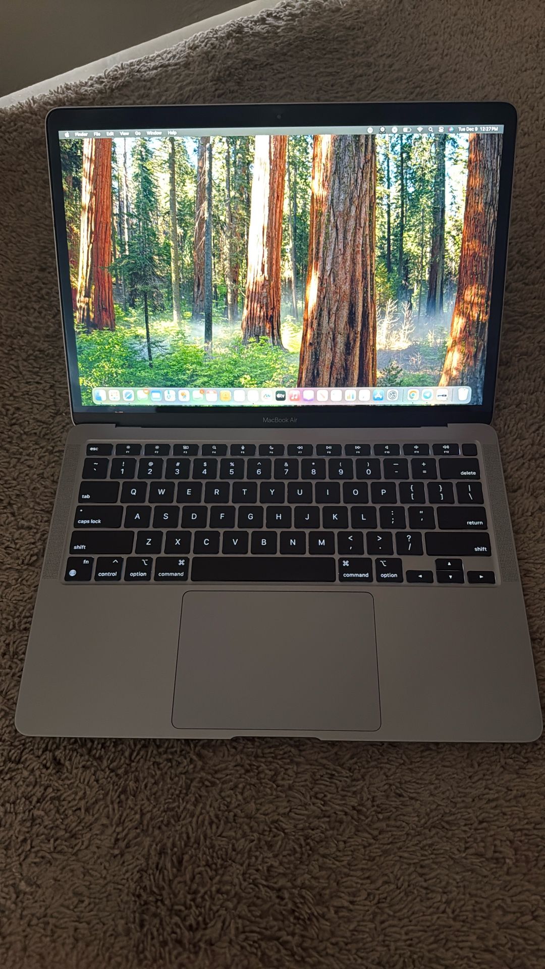 Apple MacBook Air M1 13” 256GB SSD – Excellent Condition, Fast & Light!