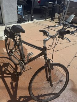 Trek 7200.