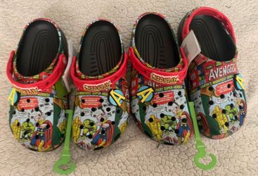Crocs Marvel Avengers Classic Clogs