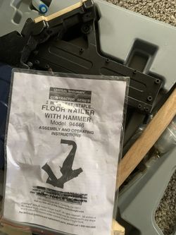 Floor Nailer W Hammer