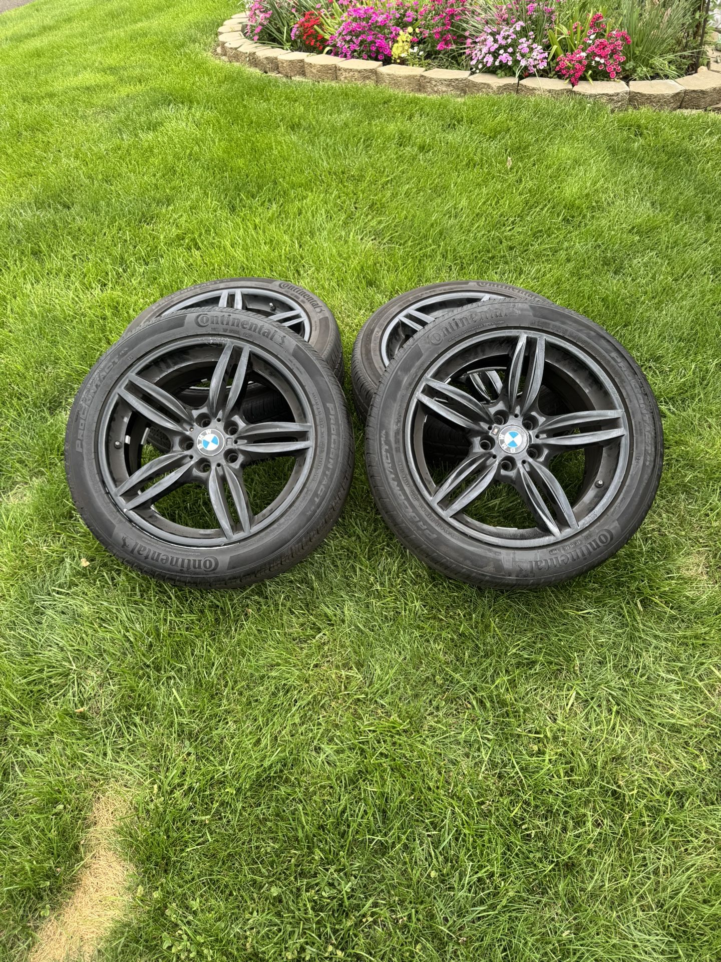 Black BMW rims