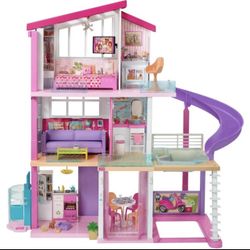 Barbie Dreamhouse Doll House