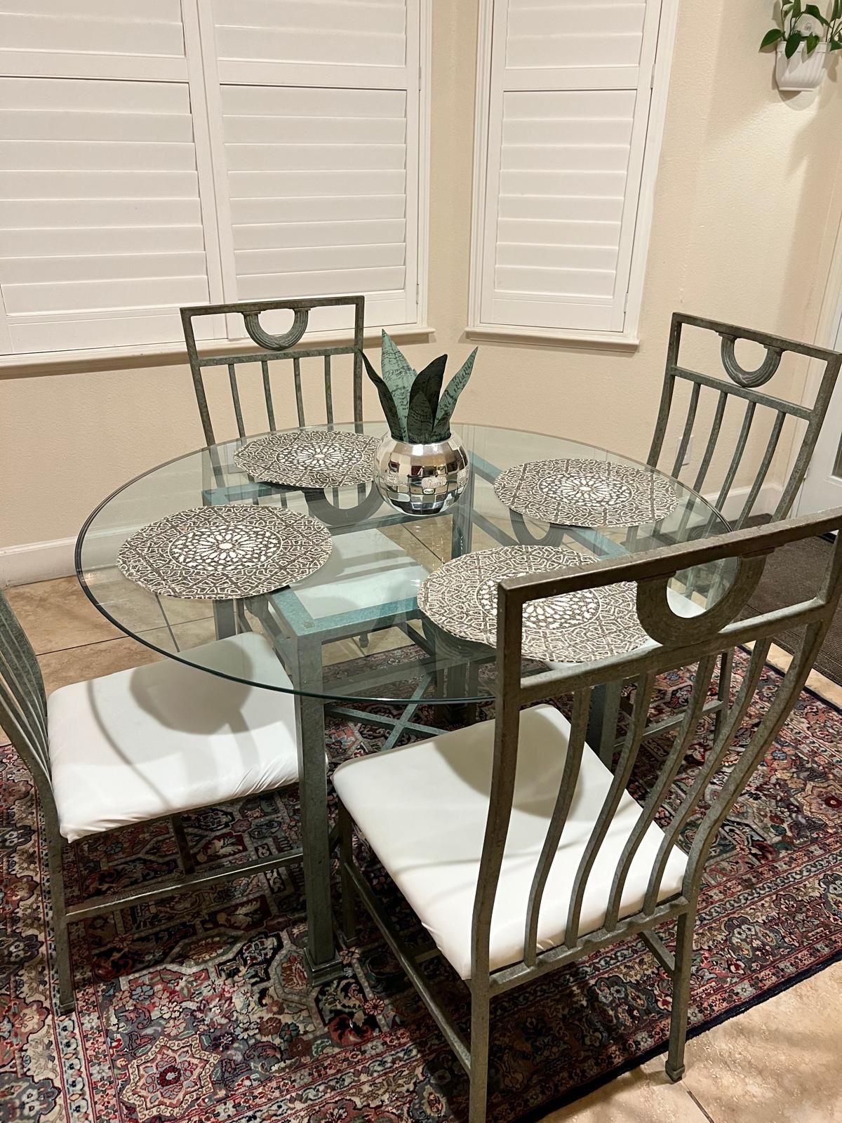 ✨ FOR SALE: 5-Piece Breakfast Table Set – Heavy Duty Metal Frame + Glass Top – ✨