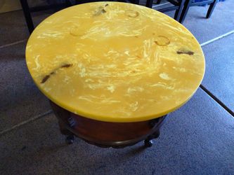 Antique caffe table great condition