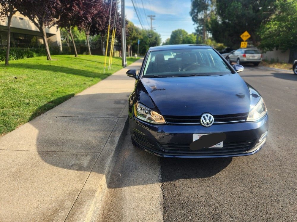 2016 Volkswagen Golf