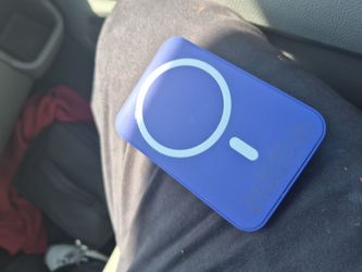 Magnet wireless  charger