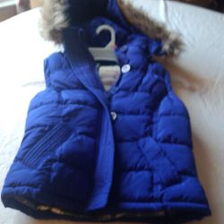 Aeropostale Vest with hood fall or winter use