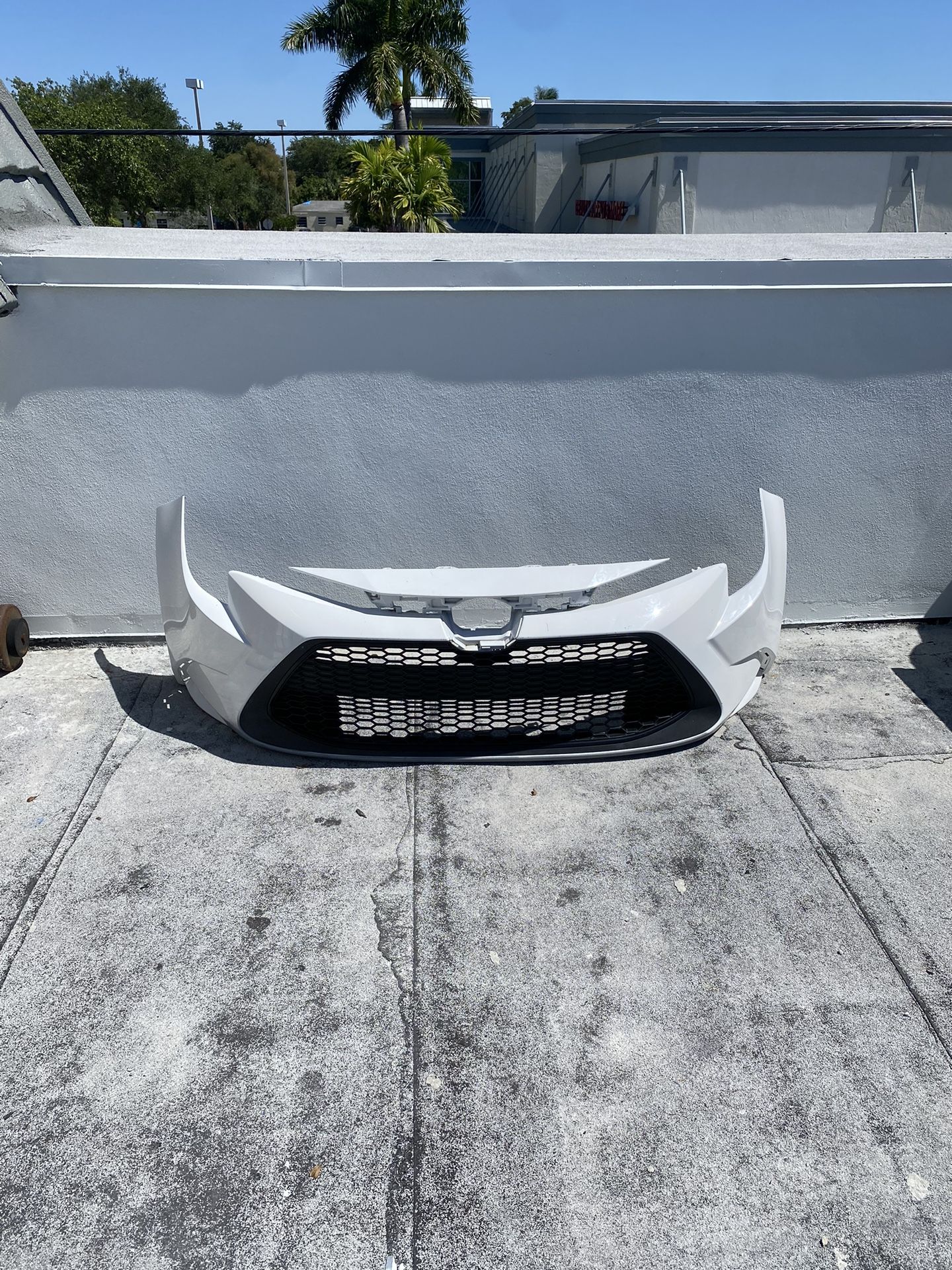 Car Parts 2020 2022 Toyota Corolla LE LE Hybrid