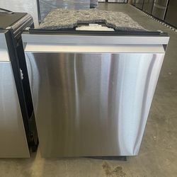 Samsung dishwasher in stainless steel