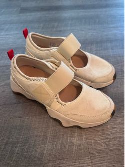 Mary Jane sneakers