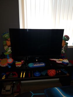 TV Flat Screen Magnavox