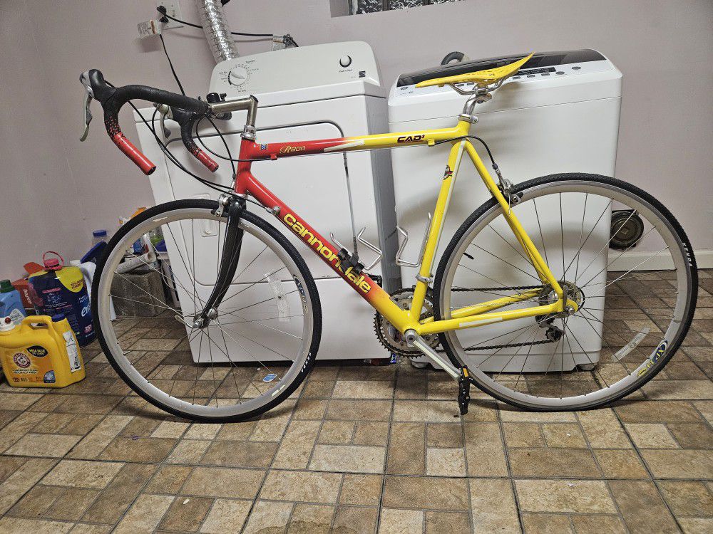 Cannondale R800 Cad3 