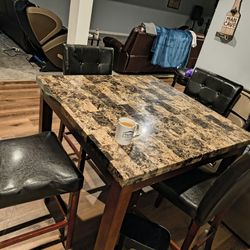 Table and 4 Chairs 