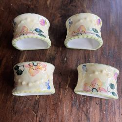 New! Pretty Set of Flowered Napkin Holders 