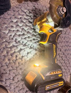 Dewalt Cut off tool $90