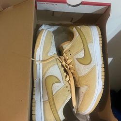 Nike dunk low