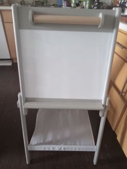 Kid's Art Easel