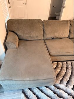 Sectional couch