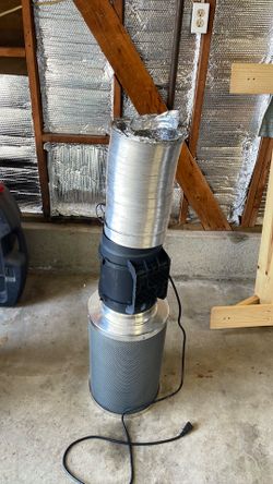 Carbon scrubber w fan