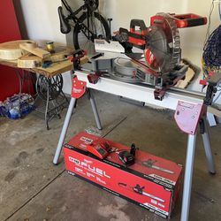 Stand And Saw M18 18 “ Chainsaw Charge E Bettery