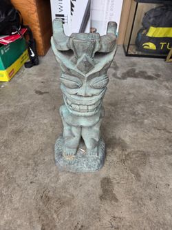 Stone rock tiki