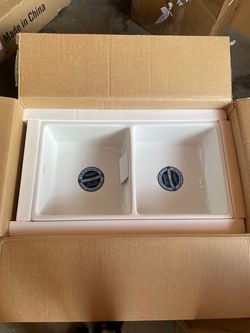 30 in. Farmhouse/Apron-Front Undermount Double Bowl Crisp White Fireclay Kitchen Sink