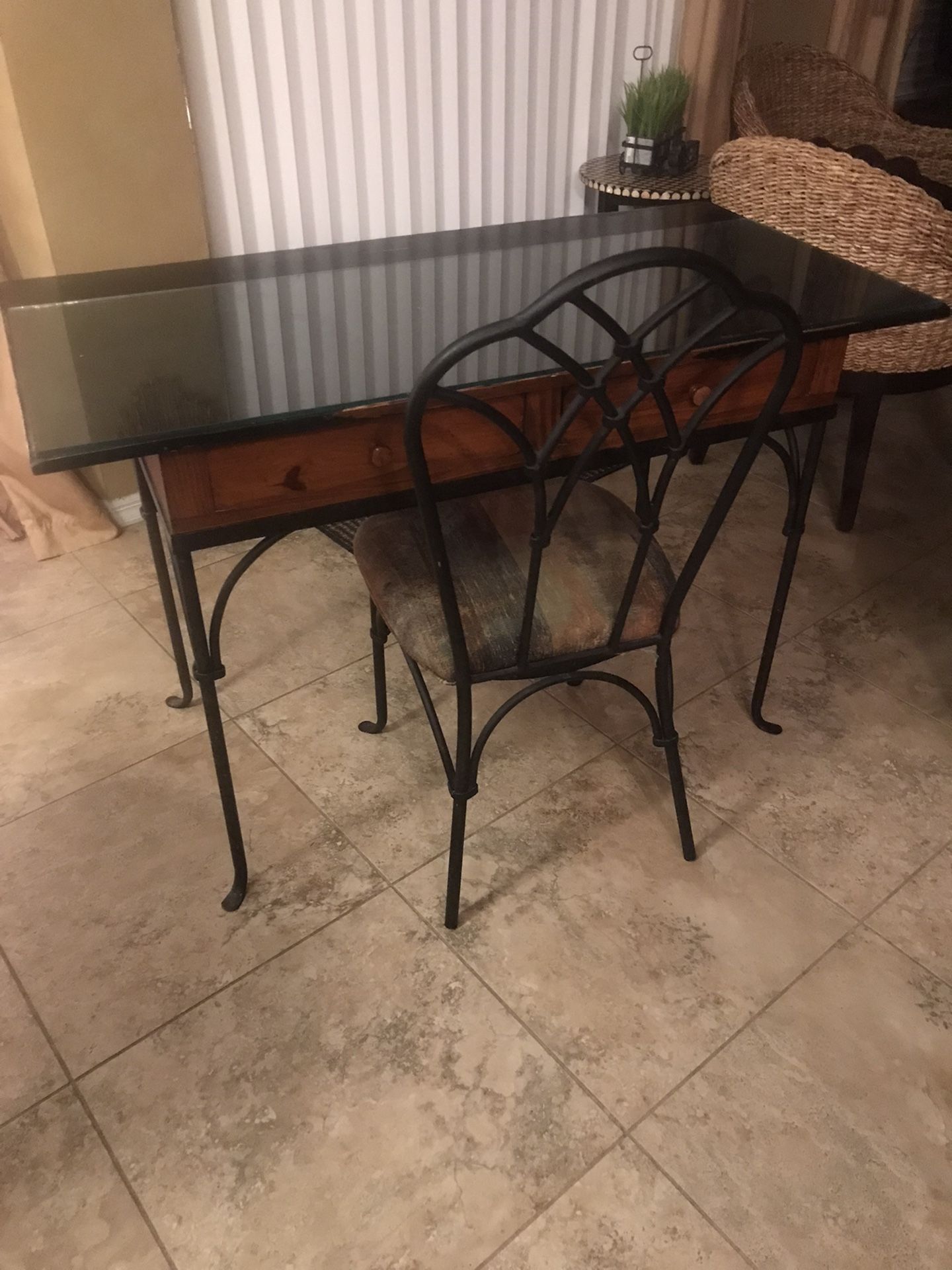 Table/Desk and Chair