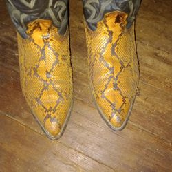Cowboy Boots Size 9