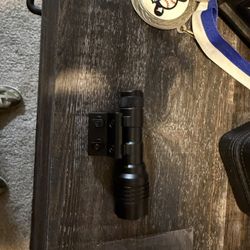 Streamlight Flashlight With Pressure Pad 