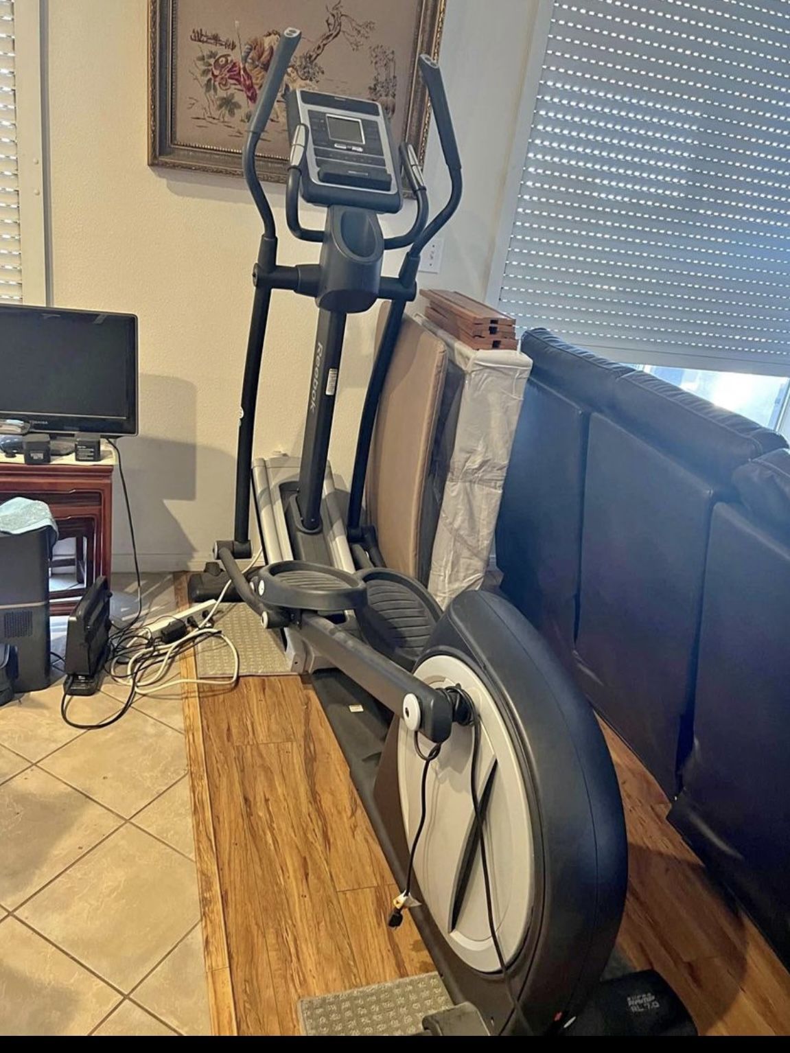 reebok intermix acoustics 2.0 elliptical Free