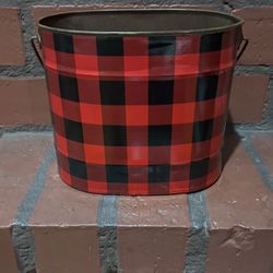 Buffalo Plaid Container