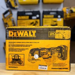 DEWALT 20V MAX XR Cordless Brushless 3-Speed Oscillating Multi Tool with (1) 20V 1.5Ah Battery and Charger