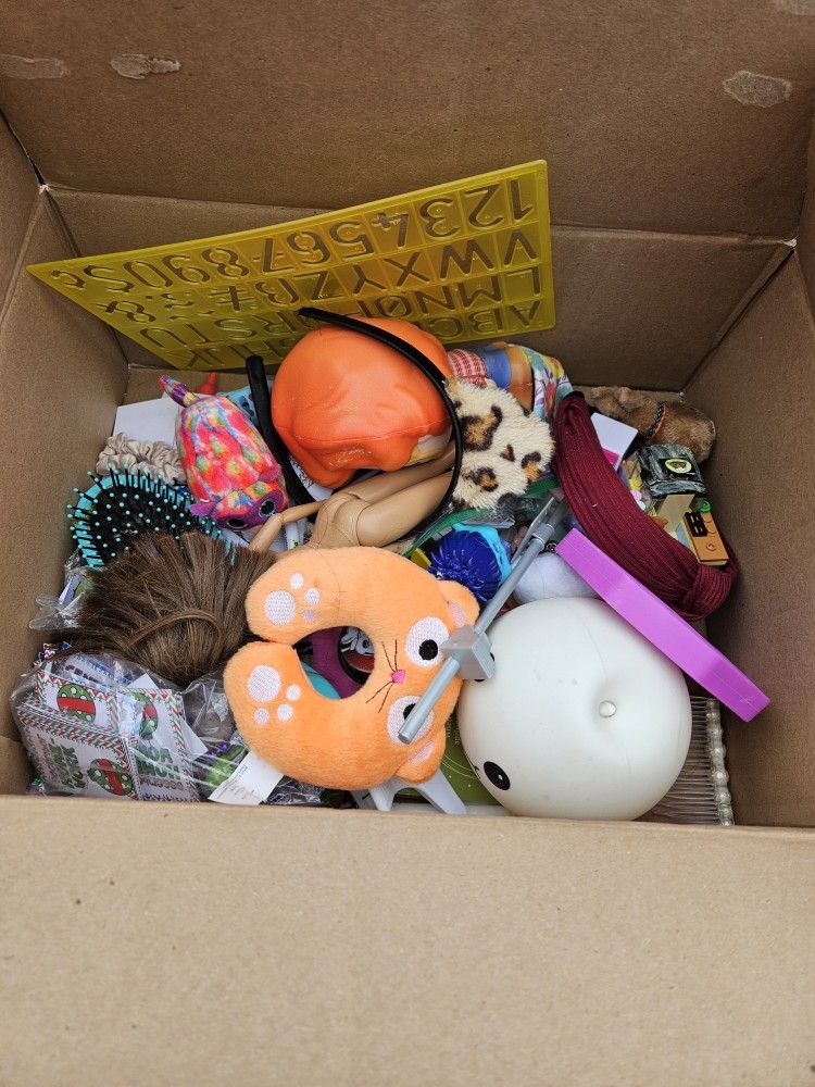Free storage totes, kids items, tote lids