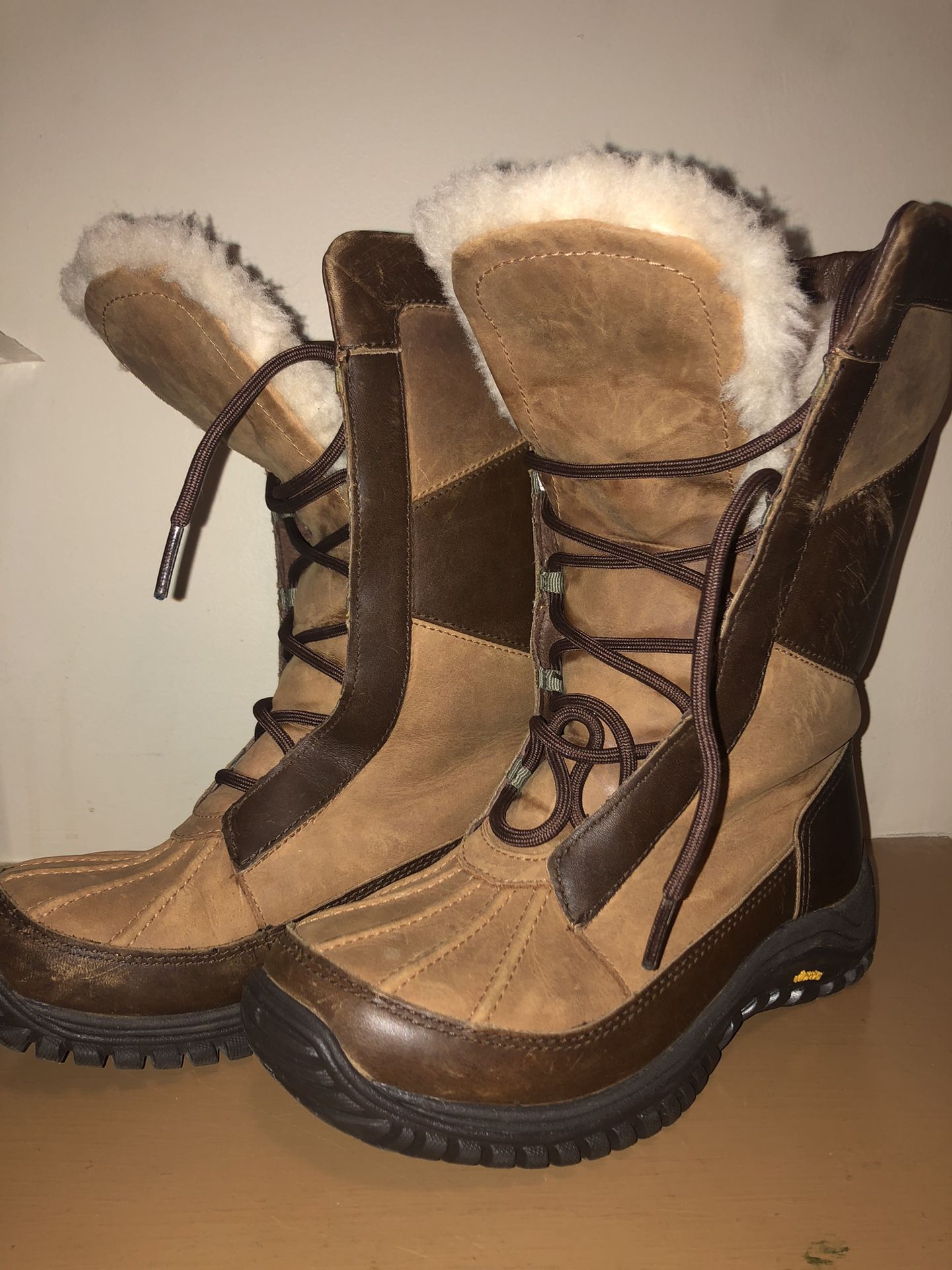 Women’s size 5 1/2 Ugg Boots