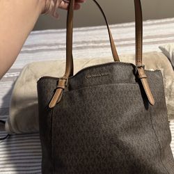 Michael Kors Tote 