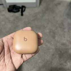 Beats X Kim Beats Fit Pro