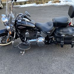 2014 Harley Heritage Softail Motorcycle Only 4,775 Miles!
