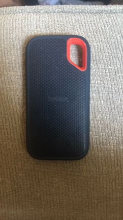 SanDisk Extreme Portable SSD - 1TB - Excellent Condition