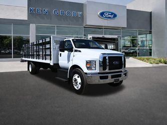 2026 Ford F-650 Gas